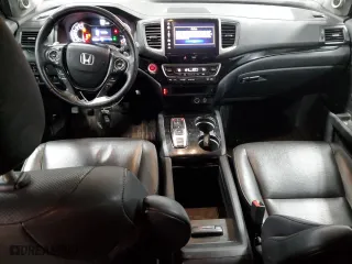 2020 Honda Ridgeline RTL-E with VIN 5FPYK3F79LB011191, listed as a Copart auction lot 44537785 with 108,505 mi miles and Salvage Title. Bid and sale history available at carsss.com. Image 8.