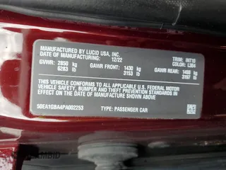 2023 Lucid Air Grand Touring z VIN 50EA1GBA4PA002253, wystawiony jako Copart lot #71451334 z przebiegiem 9758 mil mil oraz Szkody całkowita. Historia ofert i sprzedaży dostępna na DreamBid. Obrazek 12.