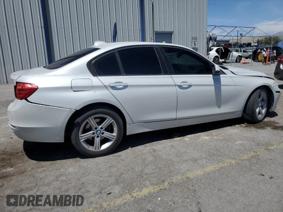 2015 BMW 3 Series 328i с VIN WBA3A5G57FNS86060, выставлен на аукционе Copart как лот 57495985 с пробегом 120 558 миль миль и Списание • Salvage title. История ставок и продаж доступна на DreamBid. Изображение 3.