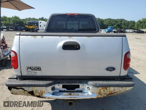 2003 Ford F-150 z VIN 2FTRX08W83CB03269, wystawiony jako Copart lot #63915625 z przebiegiem 150 127 mil mil oraz Czysty tytuł • Clean title. Historia ofert i sprzedaży dostępna na DreamBid. Obrazek 6.