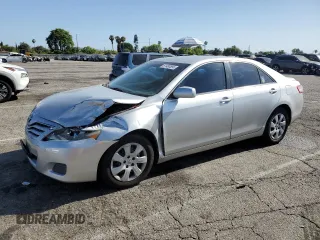 2011 Toyota Camry LE z VIN 4T4BF3EK0BR157673, wystawiony jako Copart lot #61480595 z przebiegiem 120 141 mil mil oraz Szkoda całkowita • Salvage title. Historia ofert i sprzedaży dostępna na DreamBid. Obrazek 1.