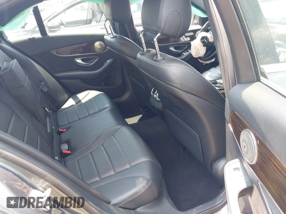 2018 Mercedes-Benz C 300 with VIN WDDWF4JB1JR357884, listed as a IAAI auction lot 42622048 with 58,540 mi miles and . Bid and sale history available at DreamBid. Image 8.