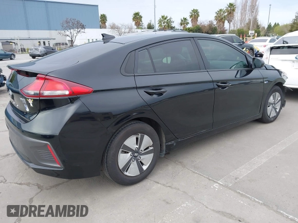 2020 Hyundai Ioniq Blue z VIN KMHC65LC4LU231135, wystawiony jako IAAI lot #41714175 z przebiegiem 199 634 mil mil oraz . Historia ofert i sprzedaży dostępna na DreamBid. Obrazek 4.
