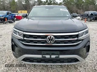 2023 Volkswagen Atlas SE with VIN 1V2WC2CA3PC209564, listed as a Copart auction lot 45835535 with 17,289 mi miles and Salvage title. Bid and sale history available at DreamBid. Image 14.