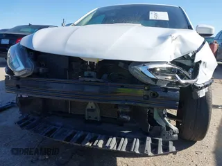 2019 Nissan Sentra SR with VIN 3N1AB7AP8KY217231, listed as a IAAI auction lot 41218367 with 94,666 mi miles and . Bid and sale history available at DreamBid. Image 6.