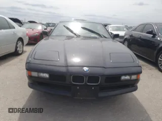 1995 BMW 8 Series z VIN WBAEF632XSCC89751, wystawiony jako Copart lot #76570934 z przebiegiem Nie podano mil oraz Nie do naprawy • Non repairable. Historia ofert i sprzedaży dostępna na DreamBid. Obrazek 5.