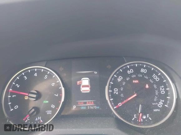 2019 Toyota RAV4 XLE with VIN JTMW1RFV0KD026561, listed as a IAAI auction lot 42035063 with 51,670 mi miles. Bid and sale history available at carsss.com. Image 7.