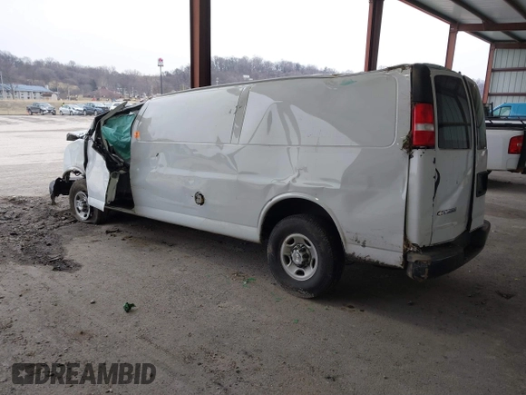 2019 Chevrolet Express Cargo z VIN 1GCWGBFG0K1248106, wystawiony jako IAAI lot #41415517 z przebiegiem Nie podano mil oraz . Historia ofert i sprzedaży dostępna na DreamBid. Obrazek 3.