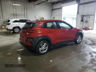 2020 Hyundai Kona SE with VIN KM8K1CAA2LU527142, listed as a Copart auction lot 48918365 with 77,211 mi miles and Salvage Title. Bid and sale history available at carsss.com. Image 3.