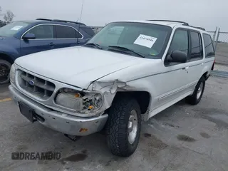1998 Ford Explorer XL z VIN 1FMZU34E0WZB12557, wystawiony jako IAAI lot #41474546 z przebiegiem 119 294 mil mil oraz . Historia ofert i sprzedaży dostępna na DreamBid. Obrazek 2.