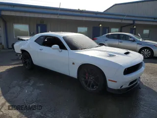 2021 Dodge Challenger R/T Scat Pack Widebody z VIN 2C3CDZFJ4MH649649, wystawiony jako Copart lot #51175535 z przebiegiem 52 535 mil mil oraz Szkoda całkowita • Salvage title. Historia ofert i sprzedaży dostępna na DreamBid. Obrazek 4.