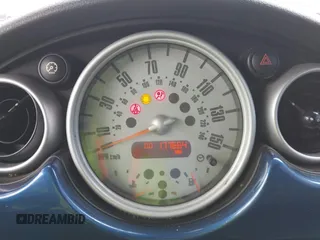 2006 MINI Hardtop S with VIN WMWRE33596TL21718, listed as a IAAI auction lot 42064271 with 177,664 mi miles and . Bid and sale history available at DreamBid. Image 7.