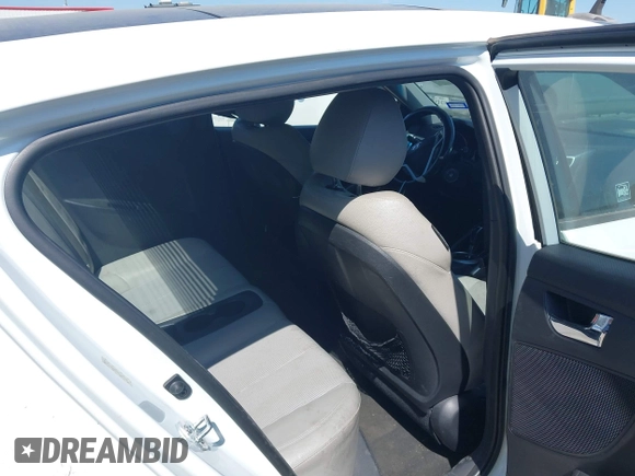 2013 Hyundai Veloster w/Black Int z VIN KMHTC6AD6DU107198, wystawiony jako IAAI lot #41983969 z przebiegiem 164 819 mil mil oraz . Historia ofert i sprzedaży dostępna na DreamBid. Obrazek 8.