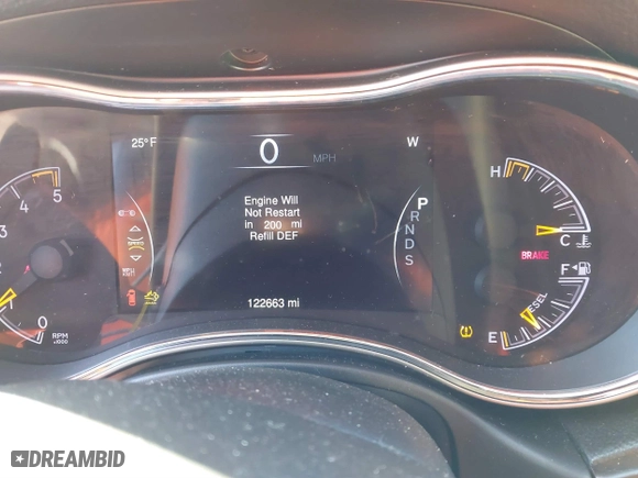 2014 Jeep Grand Cherokee Limited with VIN 1C4RJFBM8EC298326, listed as a IAAI auction lot 41307009 with 122,663 mi miles. Bid and sale history available at carsss.com. Image 7.