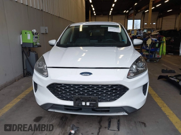 2020 Ford Escape SE with VIN 1FMCU9G63LUA36693, listed as a IAAI auction lot 41692972 with 45,597 mi miles. Bid and sale history available at carsss.com. Image 13.