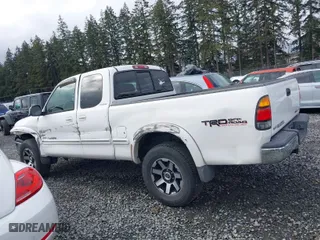 2001 Toyota Tundra Ltd with VIN 5TBBT48181S180372, listed as a IAAI auction lot 41749245 with 233,375 mi miles. Bid and sale history available at carsss.com. Image 14.