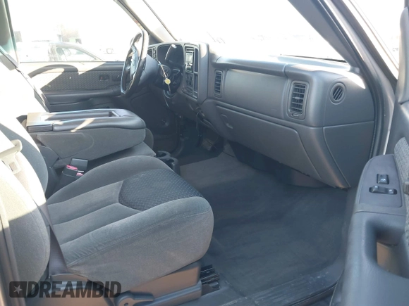 2004 Chevrolet Avalanche z VIN 3GNEK12T84G114477, wystawiony jako IAAI lot #41414239 z przebiegiem 241 844 mil mil oraz . Historia ofert i sprzedaży dostępna na DreamBid. Obrazek 5.
