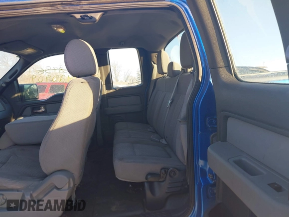 2014 Ford F-150 XL with VIN 1FTFX1EF0EFA27289, listed as a IAAI auction lot 41420909 with 123,045 mi miles. Bid and sale history available at carsss.com. Image 8.