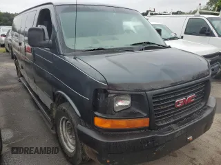 2003 GMC Savana with VIN 1GJHG39U931116858, listed as a Copart auction lot 65640084 with Not Provided miles and Salvage Title. Bid and sale history available at carsss.com. Image 4.