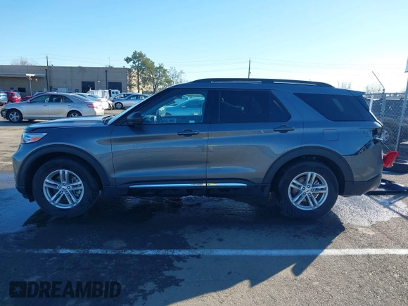 2023 Ford Explorer XLT with VIN 1FMSK7DH2PGB07995, listed as a IAAI auction lot 41518424 with 14,438 mi miles. Bid and sale history available at carsss.com. Image 14.