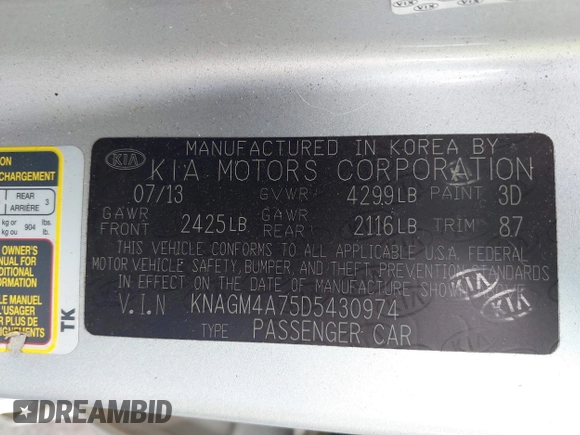 2013 Kia Optima LX with VIN KNAGM4A75D5430974, listed as a IAAI auction lot 41209055 with 197,871 mi miles. Bid and sale history available at carsss.com. Image 9.