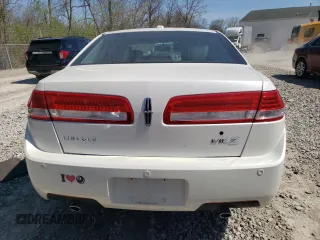 2011 Lincoln MKZ z VIN 3LNHL2GC9BR754678, wystawiony jako Copart lot #54909615 z przebiegiem 102 863 mil mil oraz Szkoda całkowita • Salvage title. Historia ofert i sprzedaży dostępna na DreamBid. Obrazek 6.