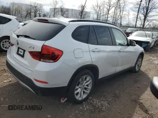 2015 BMW X1 xDrive28i with VIN WBAVL1C58FVY28445, listed as a Copart auction lot 49148015 with 144,319 mi miles and Clean Title. Bid and sale history available at carsss.com. Image 3.