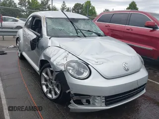 2012 Volkswagen Beetle 2.5L w/Sun PZEV с VIN 3VWJP7AT5CM603672, выставлен на аукционе IAAI как лот 42258888 с пробегом 115 511 миль миль и . История ставок и продаж доступна на DreamBid. Изображение 1.