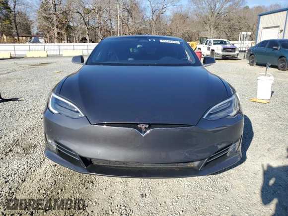 2019 Tesla Model S 100D with VIN 5YJSA1E49KF300356, listed as a Copart auction lot 43312715 with 81,915 mi miles and Salvage title. Bid and sale history available at DreamBid. Image 5.