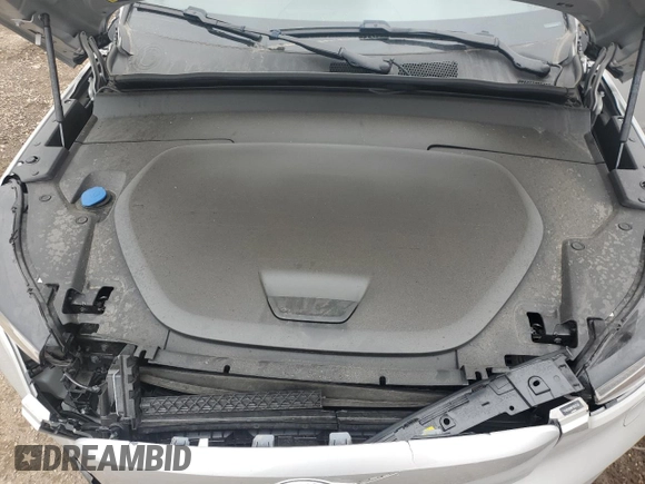 2023 Volvo C40 Ultimate z VIN YV4ED3GM6P2053530, wystawiony jako Copart lot #83697154 z przebiegiem 20 068 mil mil oraz Szkoda całkowita • Salvage title. Historia ofert i sprzedaży dostępna na DreamBid. Obrazek 13.