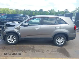 2015 Kia Sorento LX with VIN 5XYKT3A64FG611172, listed as a IAAI auction lot 42007348 with 120,426 mi miles. Bid and sale history available at carsss.com. Image 14.