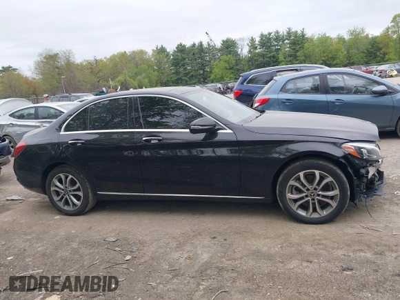 2018 Mercedes-Benz C 300 с VIN WDDWF4KB8JR409459, выставлен на аукционе IAAI как лот 42231142 с пробегом 81 035 миль миль и . История ставок и продаж доступна на DreamBid. Изображение 13.