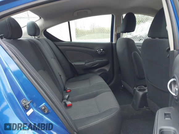 2015 Nissan Versa SV with VIN 3N1CN7AP8FL823227, listed as a IAAI auction lot 42039969 with 94,100 mi miles. Bid and sale history available at carsss.com. Image 8.