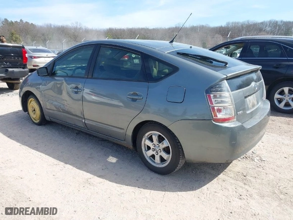 2005 Toyota Prius with VIN JTDKB20U253048963, listed as a IAAI auction lot 42028683 with 144,569 mi miles. Bid and sale history available at carsss.com. Image 3.