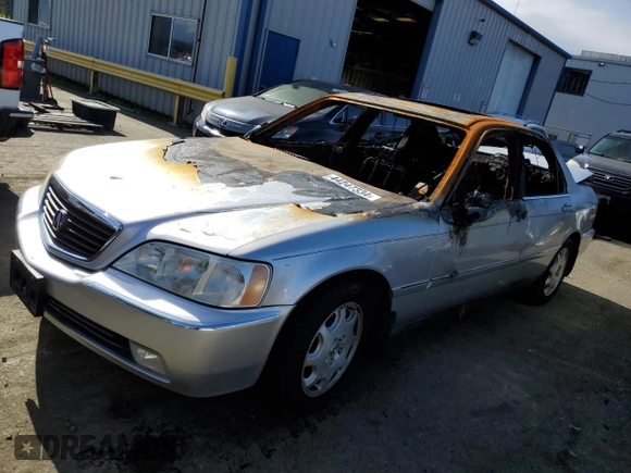 2000 Acura RL with VIN JH4KA9654YC000881, listed as a Copart auction lot 44247334 with 0 mi miles and Non Repairable. Bid and sale history available at carsss.com. Image 1.