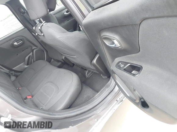 2020 Jeep Renegade Latitude with VIN ZACNJABBXLPL88874, listed as a IAAI auction lot 42490534 with Not provided miles and . Bid and sale history available at DreamBid. Image 8.