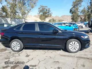 2020 Volkswagen Jetta S с VIN 3VWCB7BUXLM046580, выставлен на аукционе IAAI как лот 41109757 с пробегом 29 748 миль миль и . История ставок и продаж доступна на DreamBid. Изображение 13.