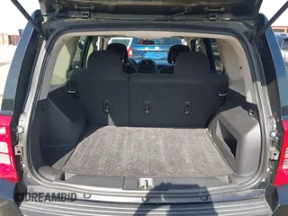 2013 Jeep Patriot Sport with VIN 1C4NJPBA1DD272752, listed as a IAAI auction lot 42080920 with 153,526 mi miles. Bid and sale history available at carsss.com. Image 17.