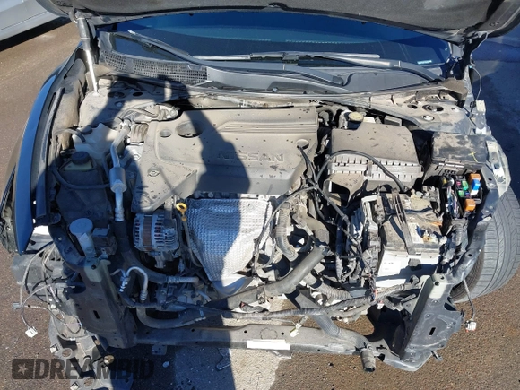 2018 Nissan Altima SR with VIN 1N4AL3AP4JC293173, listed as a IAAI auction lot 41079793 with 95,390 mi miles and . Bid and sale history available at carsss.com. Image 10.