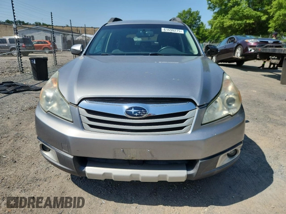 2011 Subaru Outback Limited Power Moon with VIN 4S4BRBLC1B3361752, listed as a Copart auction lot 61690275 with 201,994 mi miles and Clean title. Bid and sale history available at DreamBid. Image 5.