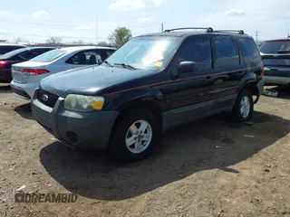 2007 Ford Escape XLS с VIN 1FMYU02ZX7KB08803, выставлен на аукционе IAAI как лот 41878290 с пробегом 163 983 миль миль и . История ставок и продаж доступна на DreamBid. Изображение 2.