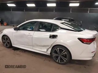 2021 Nissan Sentra SR z VIN 3N1AB8DVXMY320878, wystawiony jako IAAI lot #41911623 z przebiegiem 13 134 mil mil oraz . Historia ofert i sprzedaży dostępna na DreamBid. Obrazek 6.