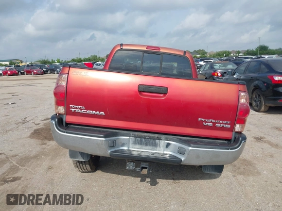2005 Toyota Tacoma PreRunner z VIN 5TETU62N15Z003087, wystawiony jako IAAI lot #42119880 z przebiegiem 131 276 mil mil oraz . Historia ofert i sprzedaży dostępna na DreamBid. Obrazek 16.
