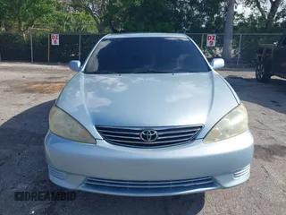 2005 Toyota Camry LE with VIN 4T1BE30KX5U589356, listed as a IAAI auction lot 42471176 with 142,153 mi miles and . Bid and sale history available at DreamBid. Image 12.