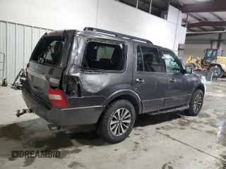 2015 Ford Expedition XLT z VIN 1FMJU1JT7FEF38984, wystawiony jako Copart lot #42081555 z przebiegiem 101 225 mil mil oraz Szkoda całkowita • Salvage title. Historia ofert i sprzedaży dostępna na DreamBid. Obrazek 3.