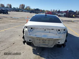 2017 Kia Cadenza Limited with VIN KNALC4J13H5089240, listed as a Copart auction lot 80257194 with 81,727 mi miles and Clean Title. Bid and sale history available at carsss.com. Image 6.