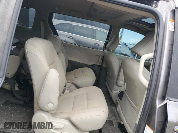 2020 Toyota Sienna XLE z VIN 5TDDZ3DC0LS242575, wystawiony jako Copart lot #54747655 z przebiegiem Nie podano mil oraz Szkoda całkowita • Salvage title. Historia ofert i sprzedaży dostępna na DreamBid. Obrazek 11.