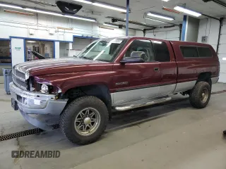 2001 Dodge Ram 2500 with VIN 1B7KF236X1J527039, listed as a Copart auction lot 80070634 with 185,735 mi miles and Salvage Title. Bid and sale history available at carsss.com. Image 1.
