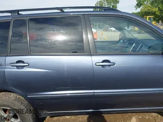 2006 Toyota Highlander w/3rd Row z VIN JTEEP21A460169785, wystawiony jako IAAI lot #42285811 z przebiegiem 254 648 mil mil oraz . Historia ofert i sprzedaży dostępna na DreamBid. Obrazek 13.