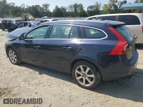2016 Volvo V60 T5 Drive-E Premier with VIN YV140MEK4G1293306, listed as a Copart auction lot 71007814 with 177,999 mi miles and Salvage Title. Bid and sale history available at carsss.com. Image 2.